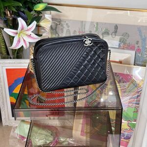 Chanel Women Pre-Loved Bag Very Good Condition